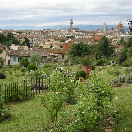 Al Giardino Delle Rose Hotel Firenze Bagian luar foto