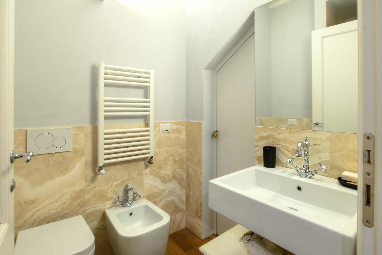 Al Giardino Delle Rose Hotel Firenze Bagian luar foto